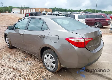 2018 Toyota Corolla Le z USA, uszkodzony, nr VIN 2T1BURHE7JC027284
